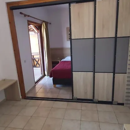 Pansion Mama Dafni Апарт-отель