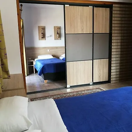 Appart hôtel Pansion Mama Dafni *