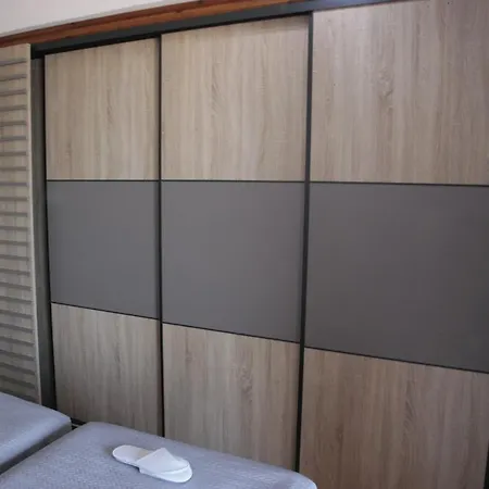 Apartmanhotel Pansion Mama Dafni
